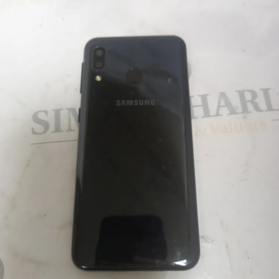SAMSUNG GALAXY A20E PHONE BLACK