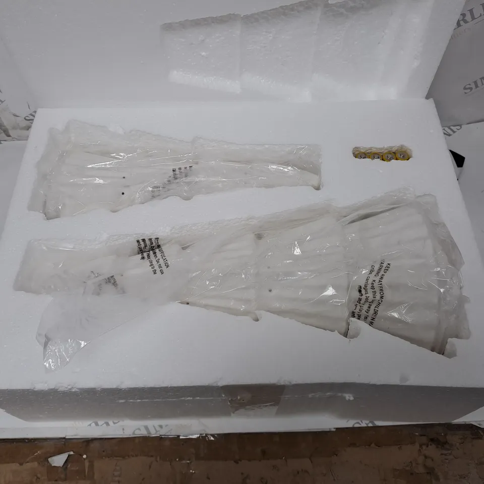 OUTLET K BY KELLY HOPPEN SET OF 2 LIGHT UP ORNAMENTS - TREES