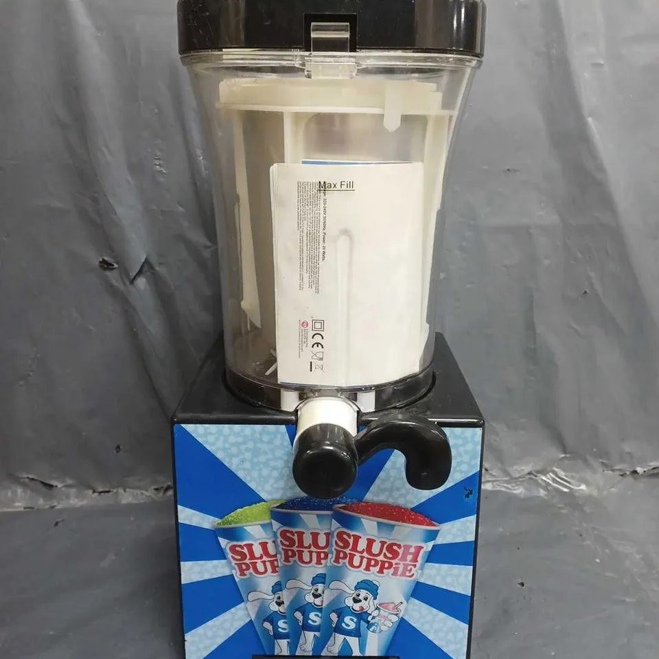 SLUSH PUPPIE MAKER 