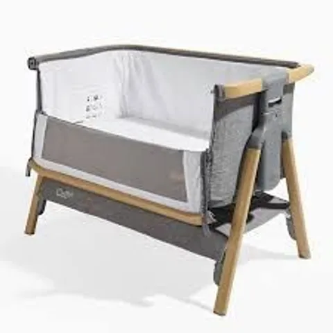 BOXED TUTTI BAMBINI COZEE BEDSIDE CRIB (1 BOX)