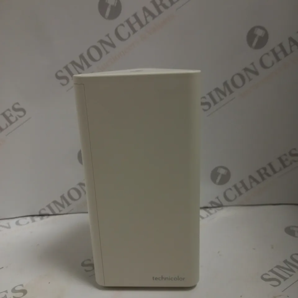 BOXED TECHNICOLOR OWA0131 WI-FI 6 EXTENDER WHITE 