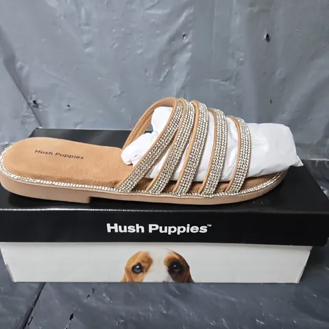 BOXED PAIR OF HUSH PUPPIES PARIS SLIDE IN BROWN - UK 6