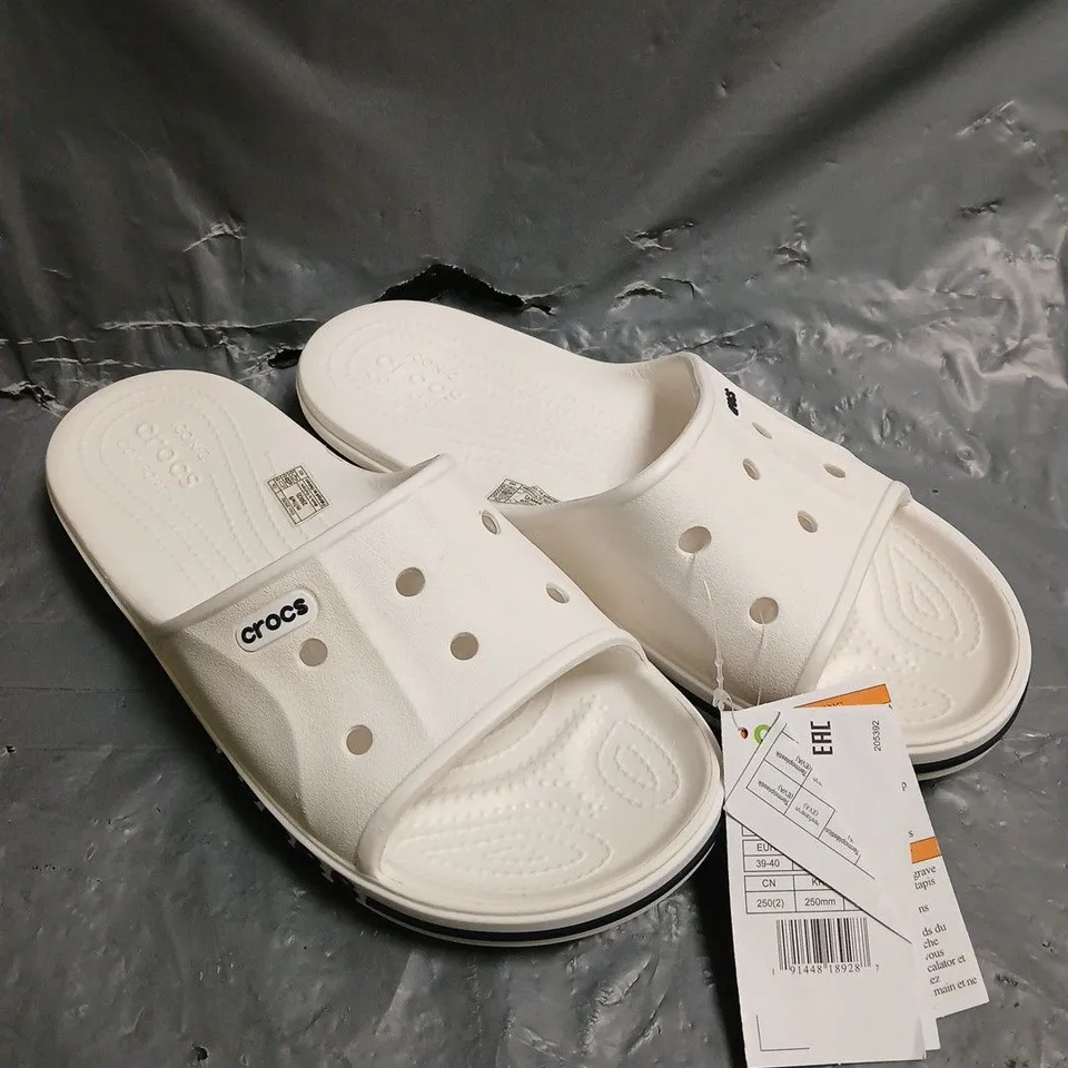 CROCS BAYABAND SLIDERS - 6
