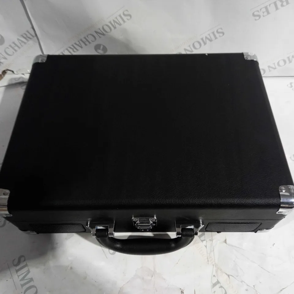 SUITCASE WIRELESS RECORD PLAYER