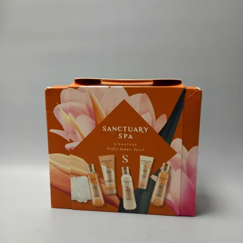 BOXED SANCTUARY SPA SIGNATURE PERFECT PAMPER PARCEL GIFT SET