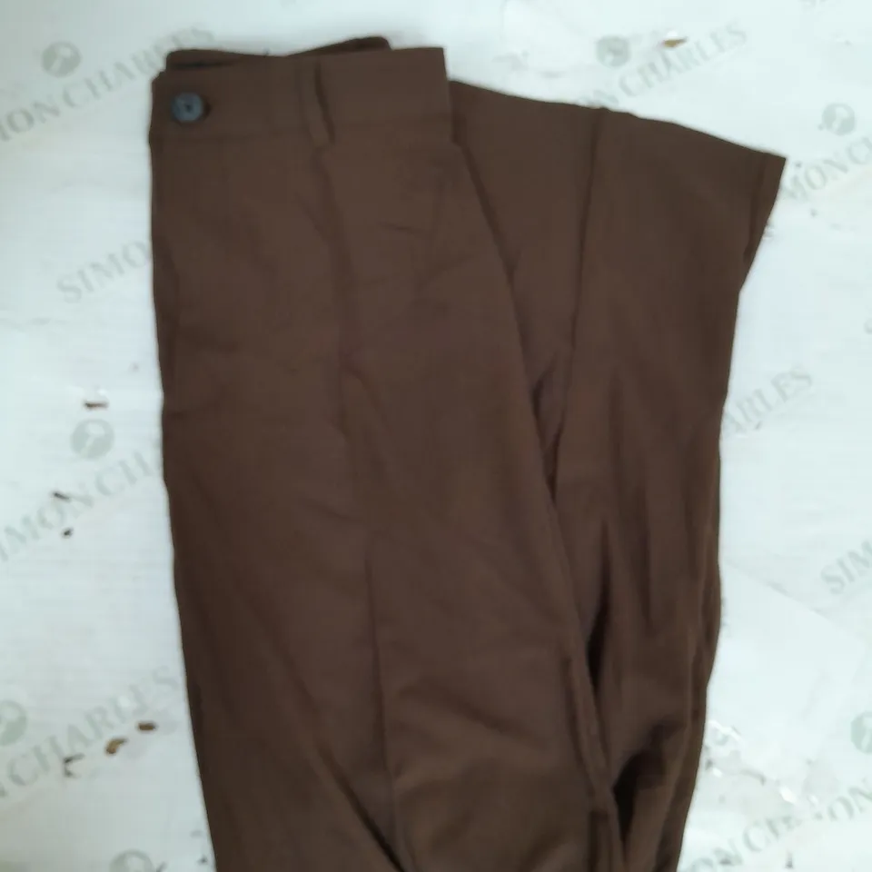 PULL&BEAR PINTUCK TROUSERS IN BROWN SIZE M