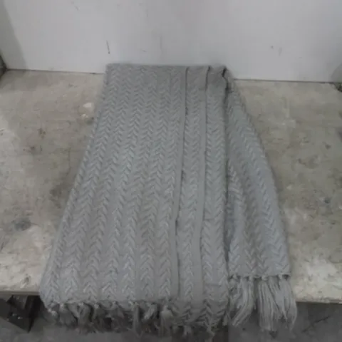 COBBLEFIELD THROW BLANKET