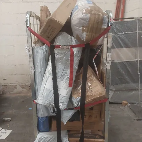 CAGE CONTAINING A LARGE QUANTITY OF ASSORTED ITEMS INCLUDING: LEAF BLOWER, EXPANDABLE HOSE, COAT HANGERS ECT // CAGE NOT INCLUDED