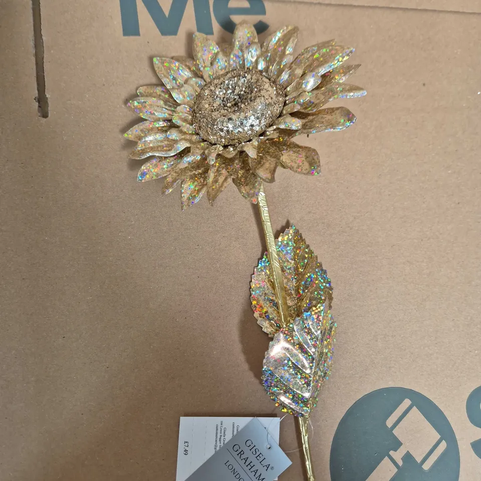 BOX OF APPROX 12 GISELA GRAHAM LONDON GOLD-TONE GLITTER FLOWER