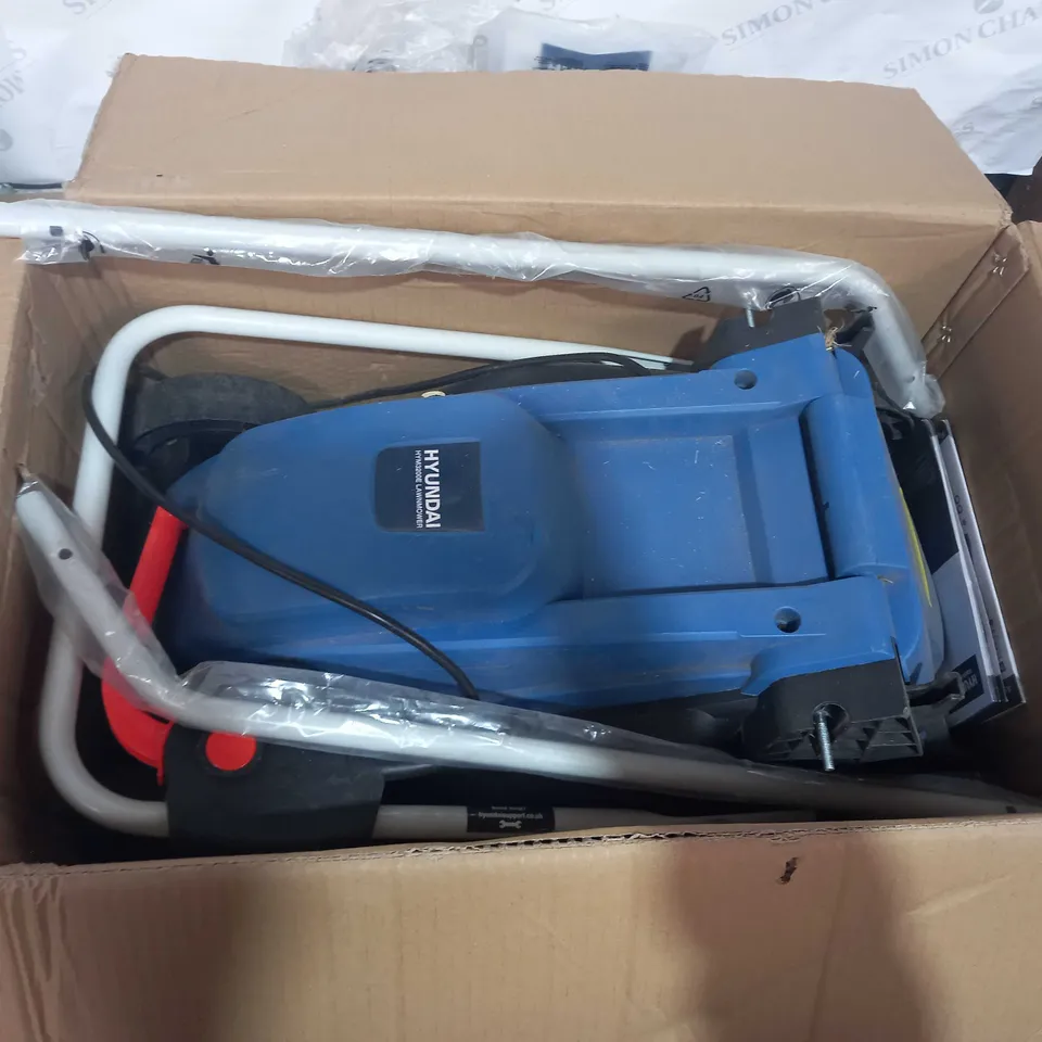 HYUNDAI 32CM LIGHTWEIGHT ROTARY ELECTRIC LAWNMOWER