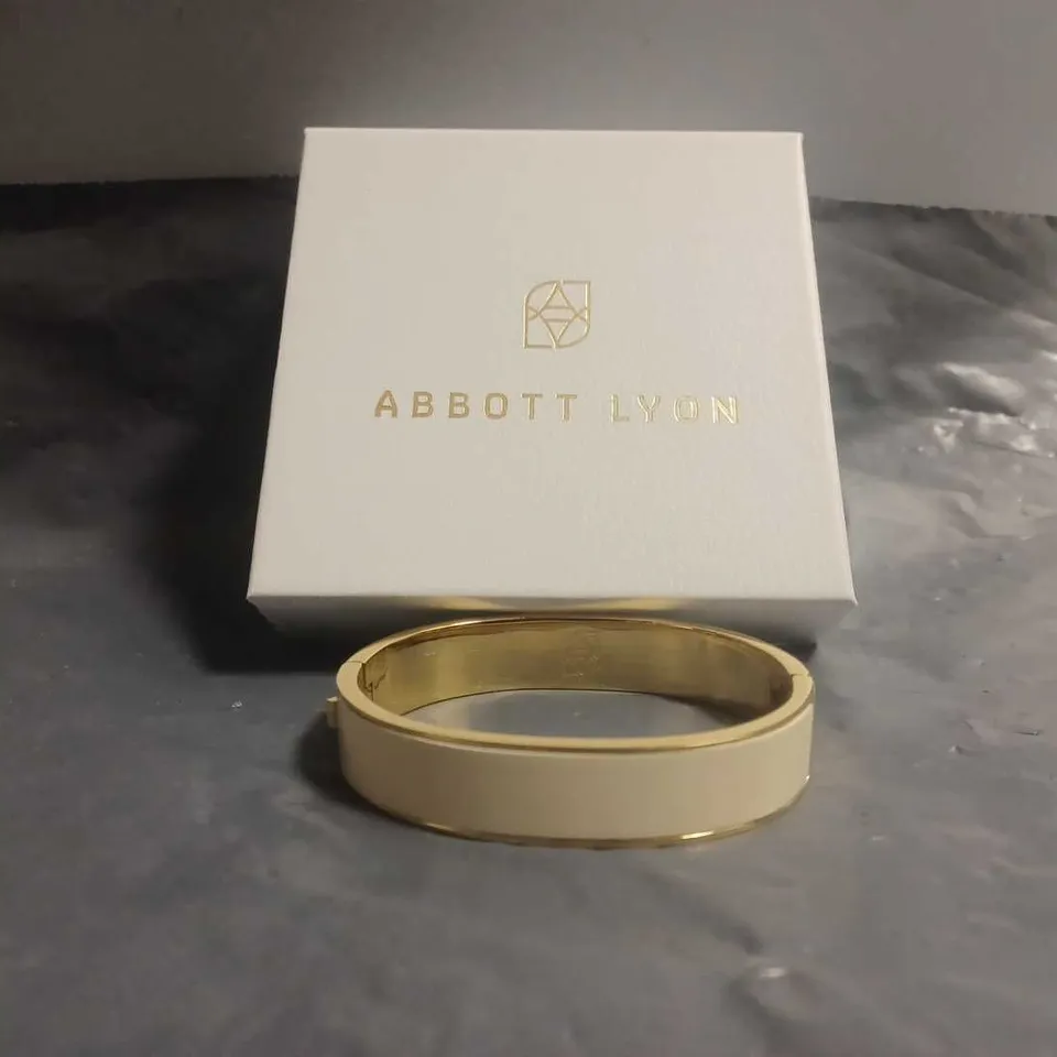 BOXED ABBOTT LYON CLASP GOLDEN & WHITE BRACELET 