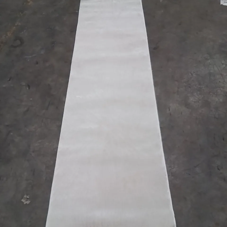 QUALITY DESIGNER AREA RUG - APPROXIMATELY 240X60CM