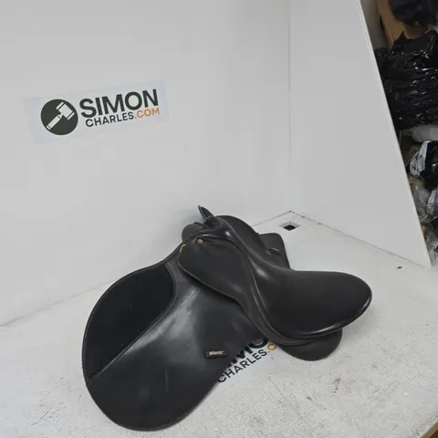 WINTEC SADDLE β BLACK, 17IN (43CM) SEAT