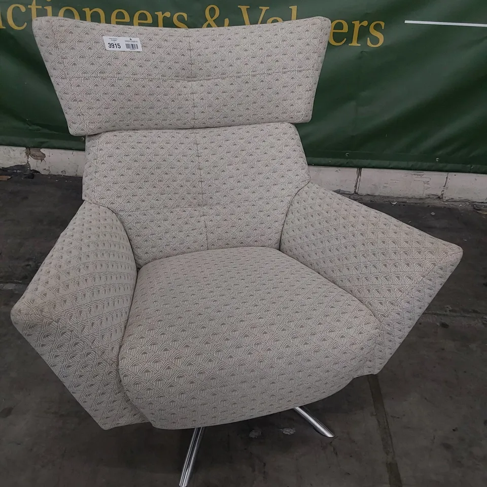 QUALITY BRITISH DESIGNER LOUNGE Co JACOB SWIVEL CHAIR DIAMOND IVORY FABRIC 