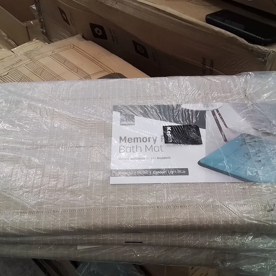 BAGGED MEMORY FOAM BATH MAT -LIGHT BLUE-