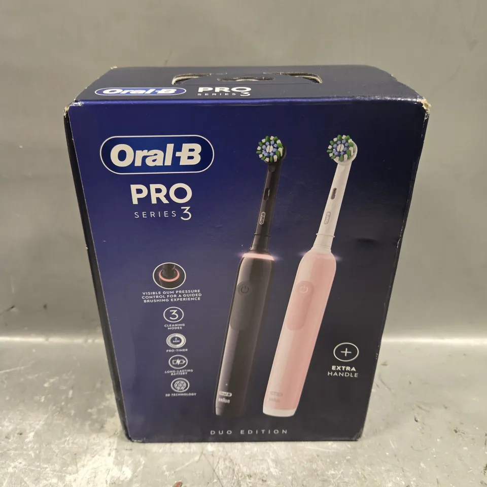 BOXED SEALED ORAL-B PRO SERIES 3 ELECTRIC TOOTHBRUSH SET 