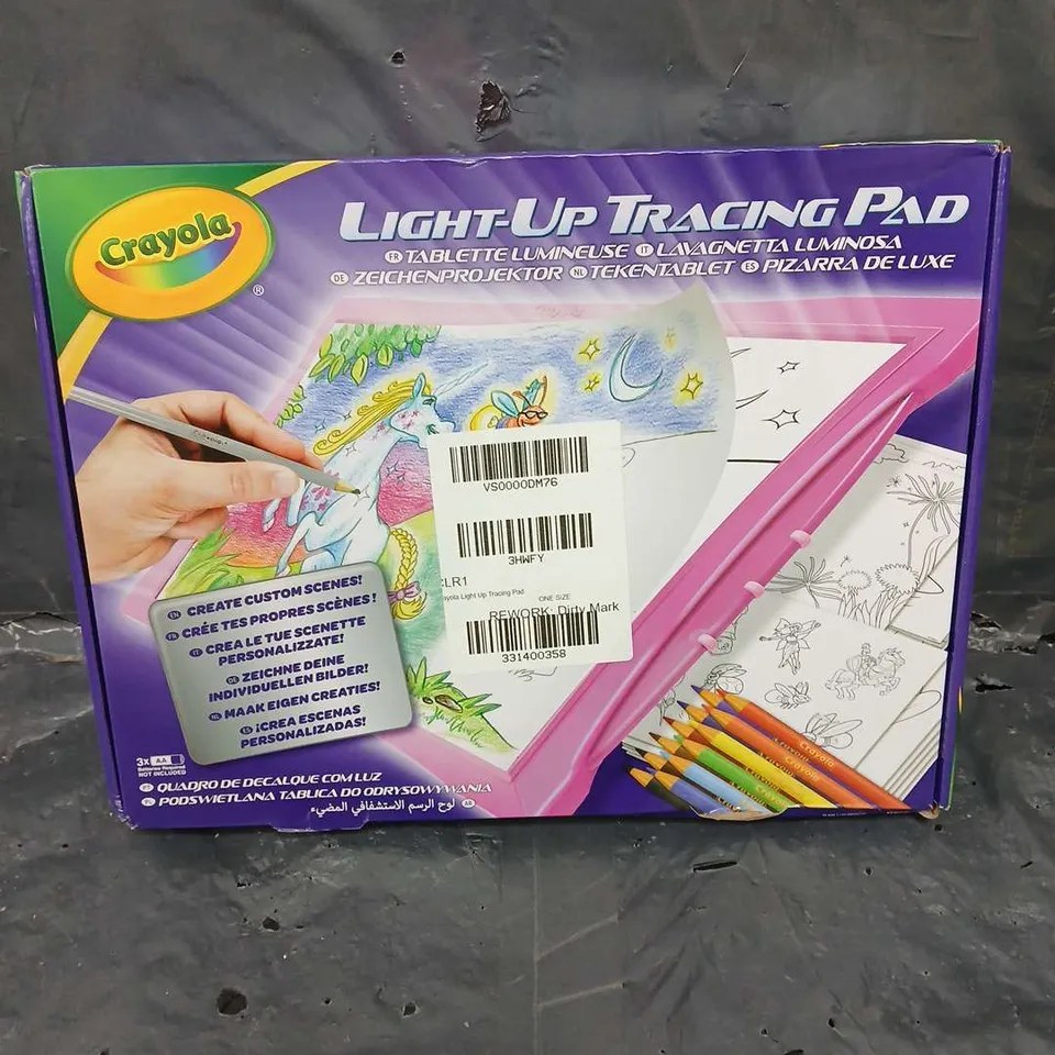 BOXED CRAYOLA LIGHT-UP TRACING PAD 