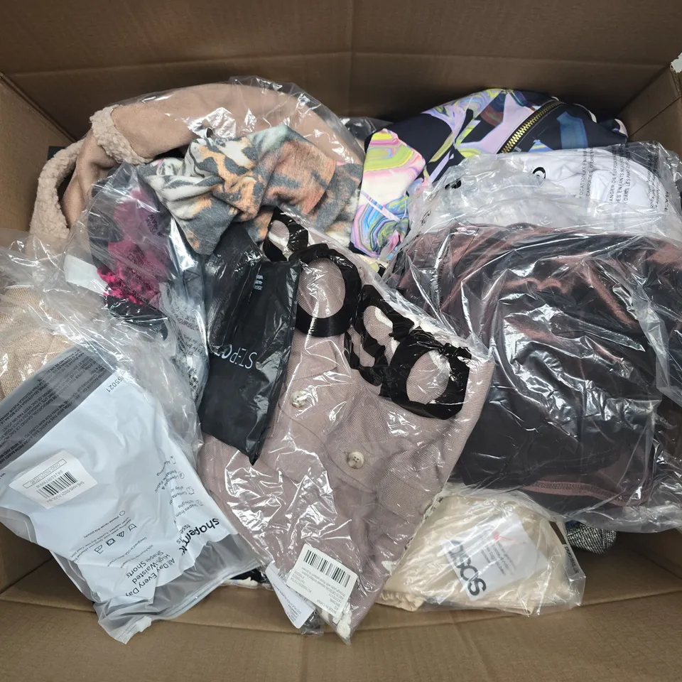 APPROXIMATELY 30 ASSORTED CLOTHING ITEMS IN VARIOUS SIZES, STYLES & COLOURS TO INCLUDE BRANDS SUCH AS CLUB L, STEP ONE, ASOS, ETC - COLLECTION ONLY