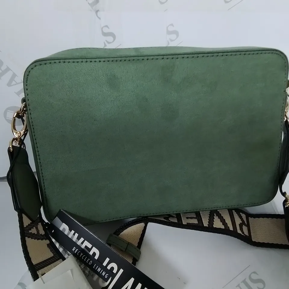 RIVER ISLAND GREEN CARRY BAG