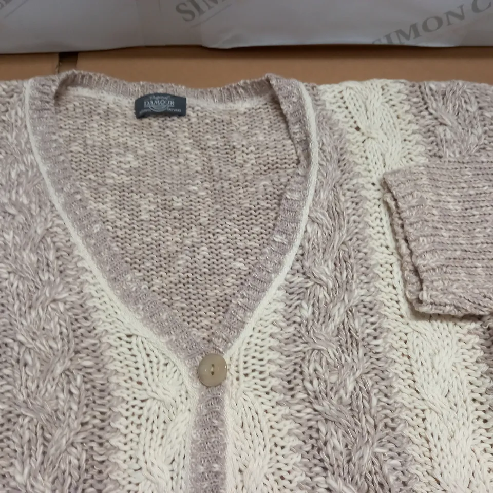 LOT OF APPROXIMATELY 30 DAMOUR KNIT CARDIGANS IN NATURAL - SIZE UNSPECIFIED