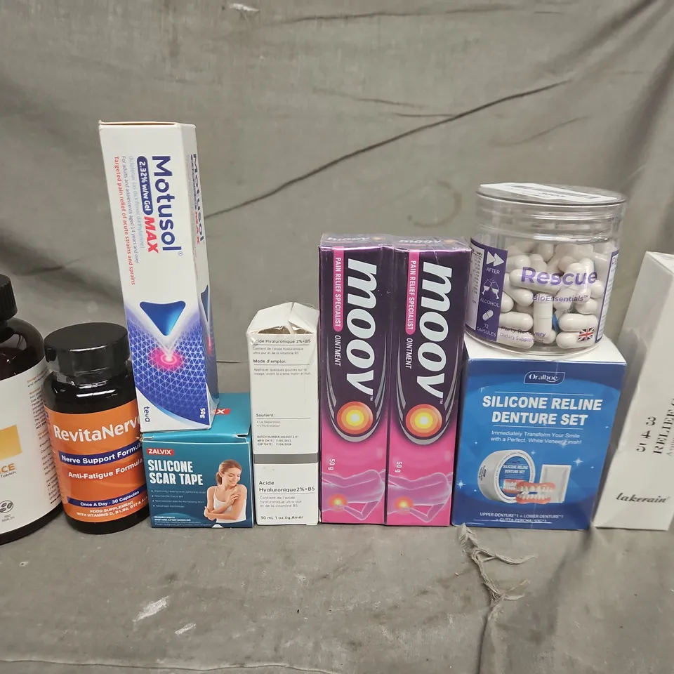 APPROXIMATELY 5 ASSORTED ITEMS TO INCLUDE RELIEF CREAM , DENTURE SET AND SCAR TAPE