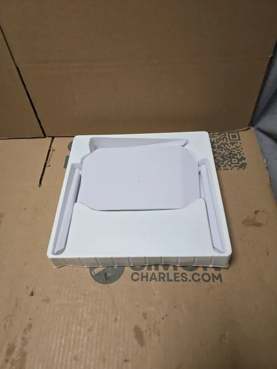 Lot 2936: HIGH GAIN ISP SMART WIRELESS ROUTER (XL-B450L/B1310L) BOXED ...