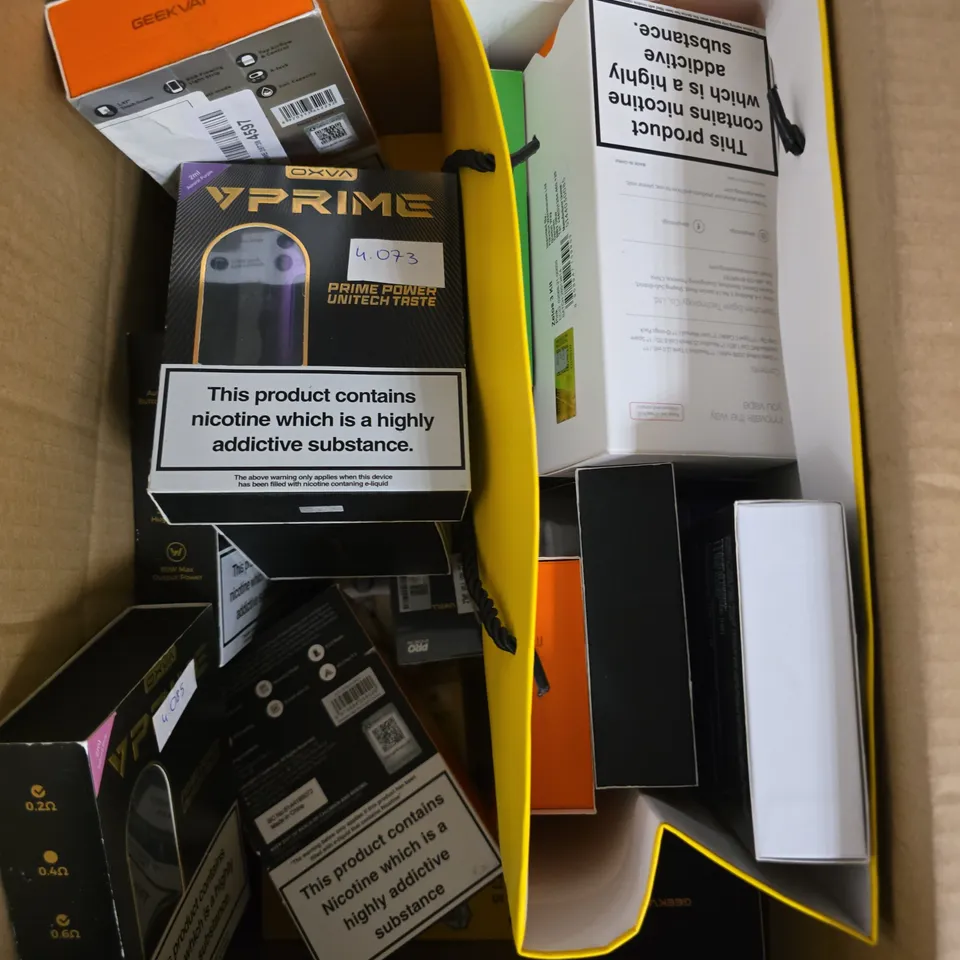 APPROXIMATELY 15 ASSORTED E-CIGARETTE PRODUCTS TO INCLUDE - GEEK VAPE, VOOPOO, ASPIRE ETC 
