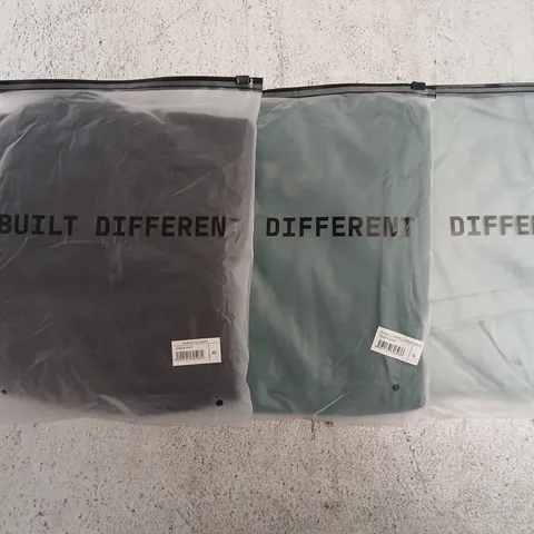 SET OF APPROXIMATELY 10 ASSORTED BUILT DIFFERENT T-SHIRTS/SHIRTS IN VARIOUS COLOURS AND SIZES