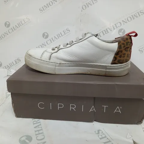 BOXED RUTH LANGSFORD TRAINER WITH ZIP DETAIL, WHITE LEOPARD, UK 5