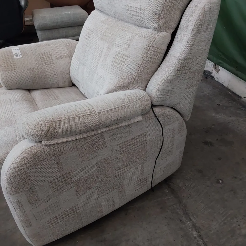 QUALITY BRITISH DESIGNER G PLAN KINGSBURY POWER RECLINING EASY CHAIR LYDIA BLUSH FABRIC 