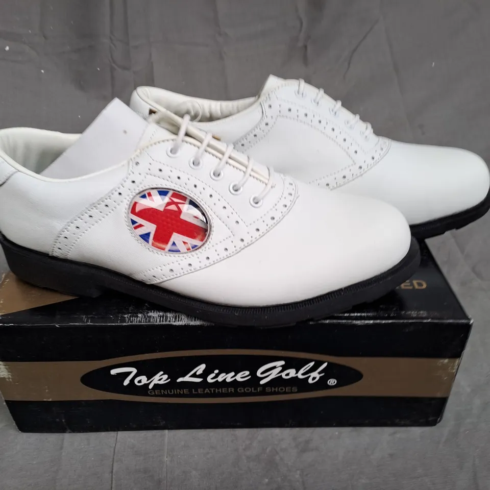 BOX OF APPROXIMATLY 8 WHITE AND WHITE TOP LINE GOLF SHOES IN VARIOUS SIZE 