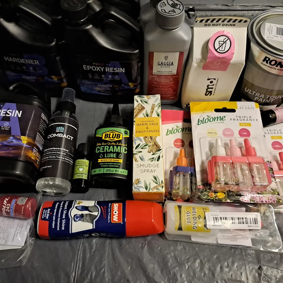 LOT OF 20 ASSORTED HOUSEHOLD ITEMS TO INCLUDE EPOXY RESIN, CERAMIC LUBE AND RONSEAL PAINT