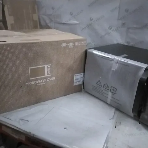 BOXED SAMSUNG MICROWAVE OVEN 