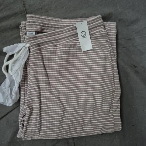 GILLY HICKS WOMEN'S PANTS - XL