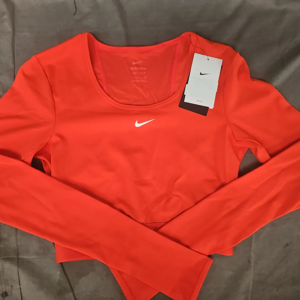 NIKE PRO LONG SLEEVE CROP TOP IN RED SIZE SMALL