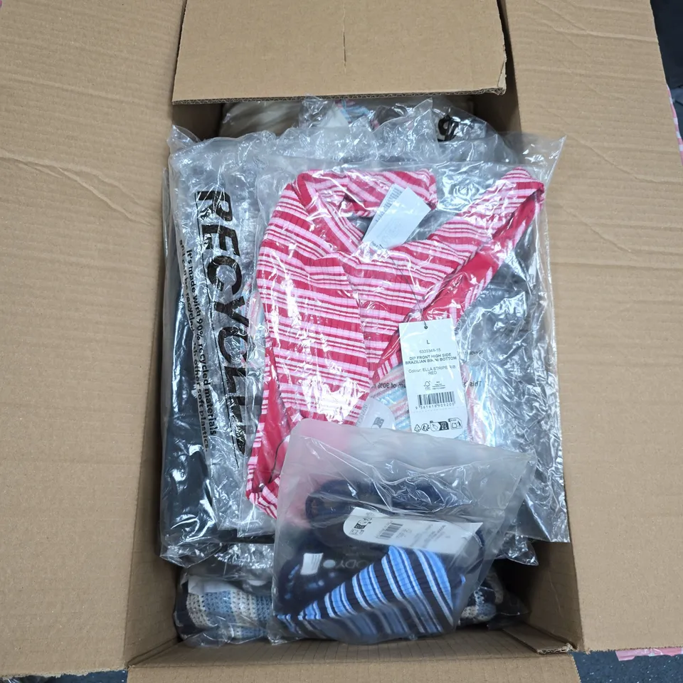 BOX OF APPROXIMATELY 30 ASSORTED COTTON ON CLOTHING ITEMS INCLUDING A ROMEE MAXI DRESS, FULL BIKINI BOTTOMS AND A GARAGE JACKET 