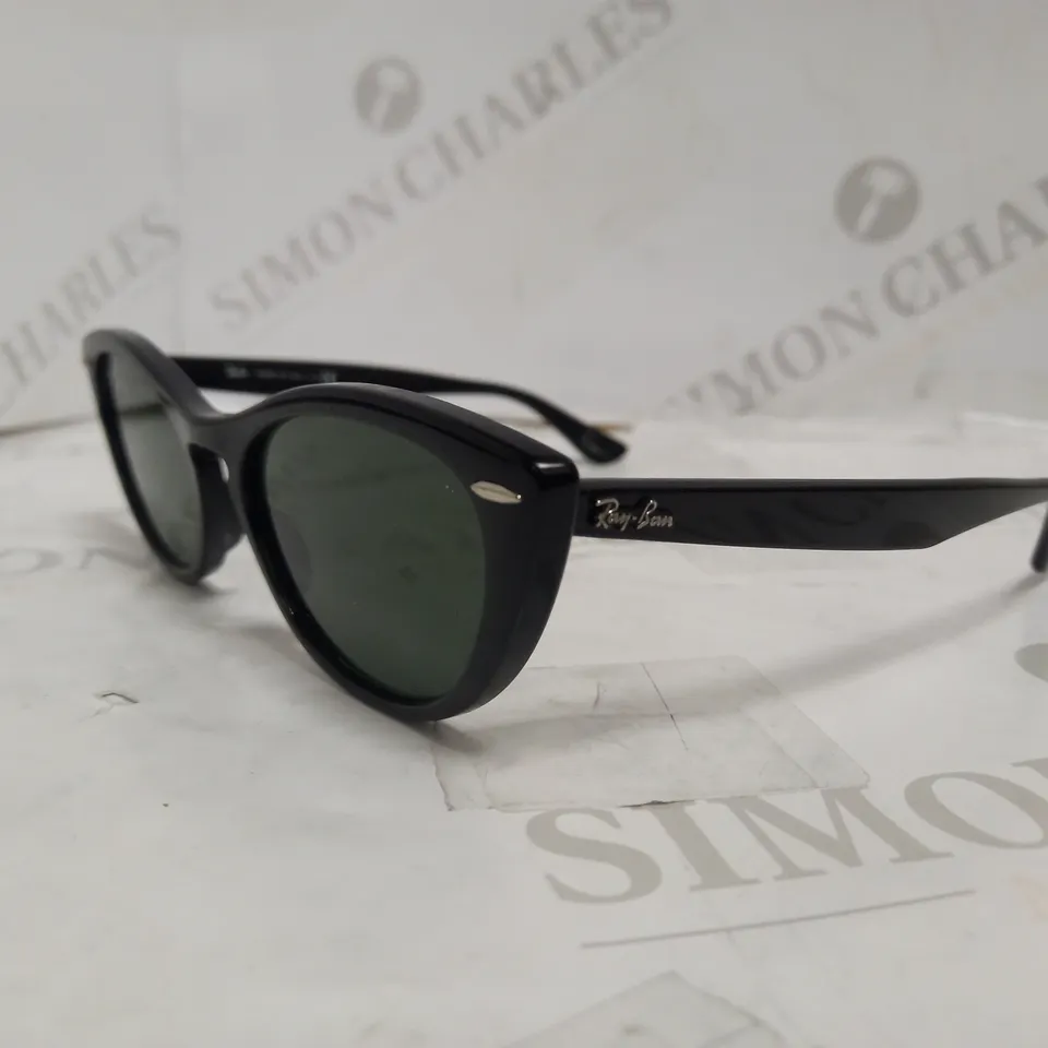 RAY-BAN STYLE CAT-EYE SUNGLASSES