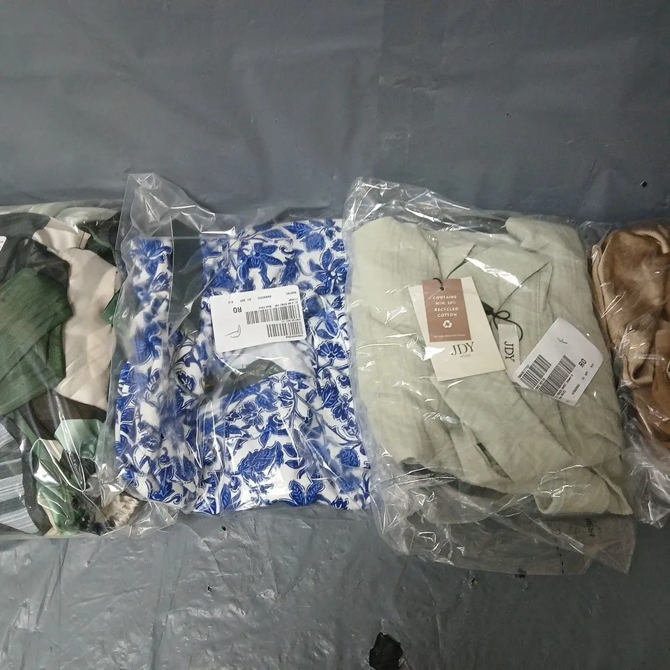BOX OF APPROXIMATELY 8 ASSORTED BAGGED PIECES OF CLOTHING IN VARIOUS STYLES, SIZES, AND BRANDS 