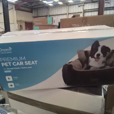 BOXED PREMIUM PET CAR SEAT 