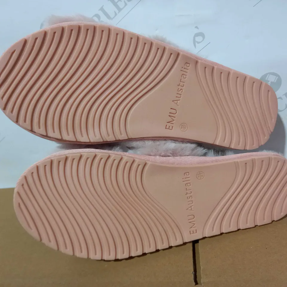 PAIR OF EMU AUSTRALIA MAYBERRY FROST SLIPPERS (PINK), SIZE 6 UK