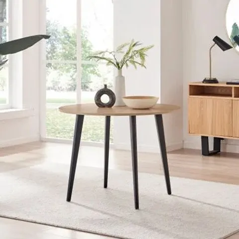 KOKO DINING TABLE ROUND OAK (2 BOXES)