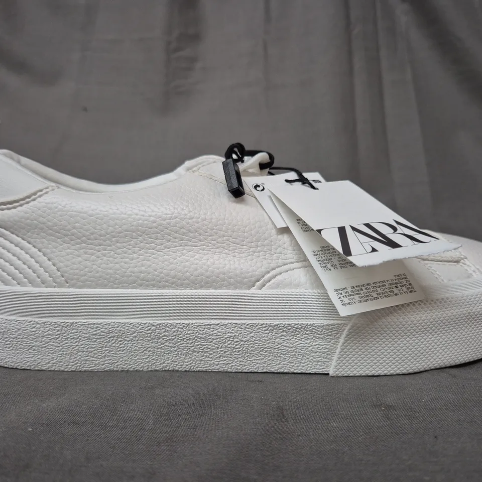 ZARA PLAIN WHITE SMART TRAINERS - UK 7 