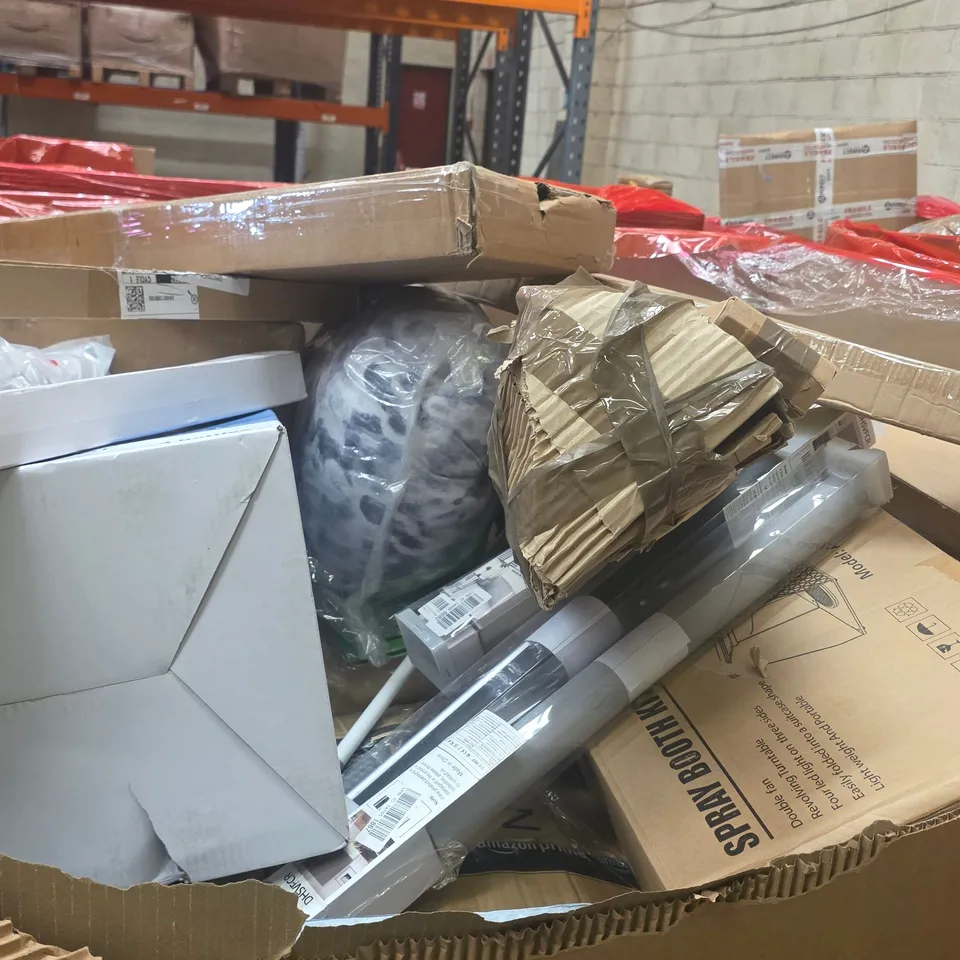 PALLET OF ASSORTED HOUSEHOLD GOODS AND PRODUCTS TO INCLUDE;STAND MIXER,SPORTS RACKETS,POPUP BLINDS