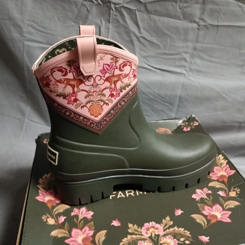 BARBOUR X FR THAIS TROPICAL PRINT RUBBER BOOTS – WOMEN'S, UK 6 (EU 39)