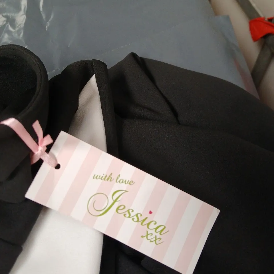 JESSICA NILA DRESS – MONO COLOUR, UK SIZE 12