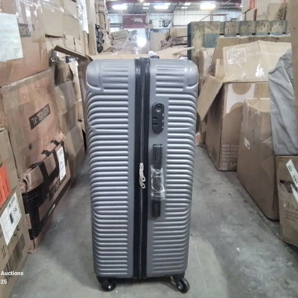 BOXED NEO SILVER HARD SHELL LUGGAGE SUITCASE