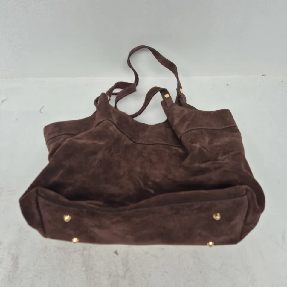 GENUINE LEATHER HANDBAG IN BROWN