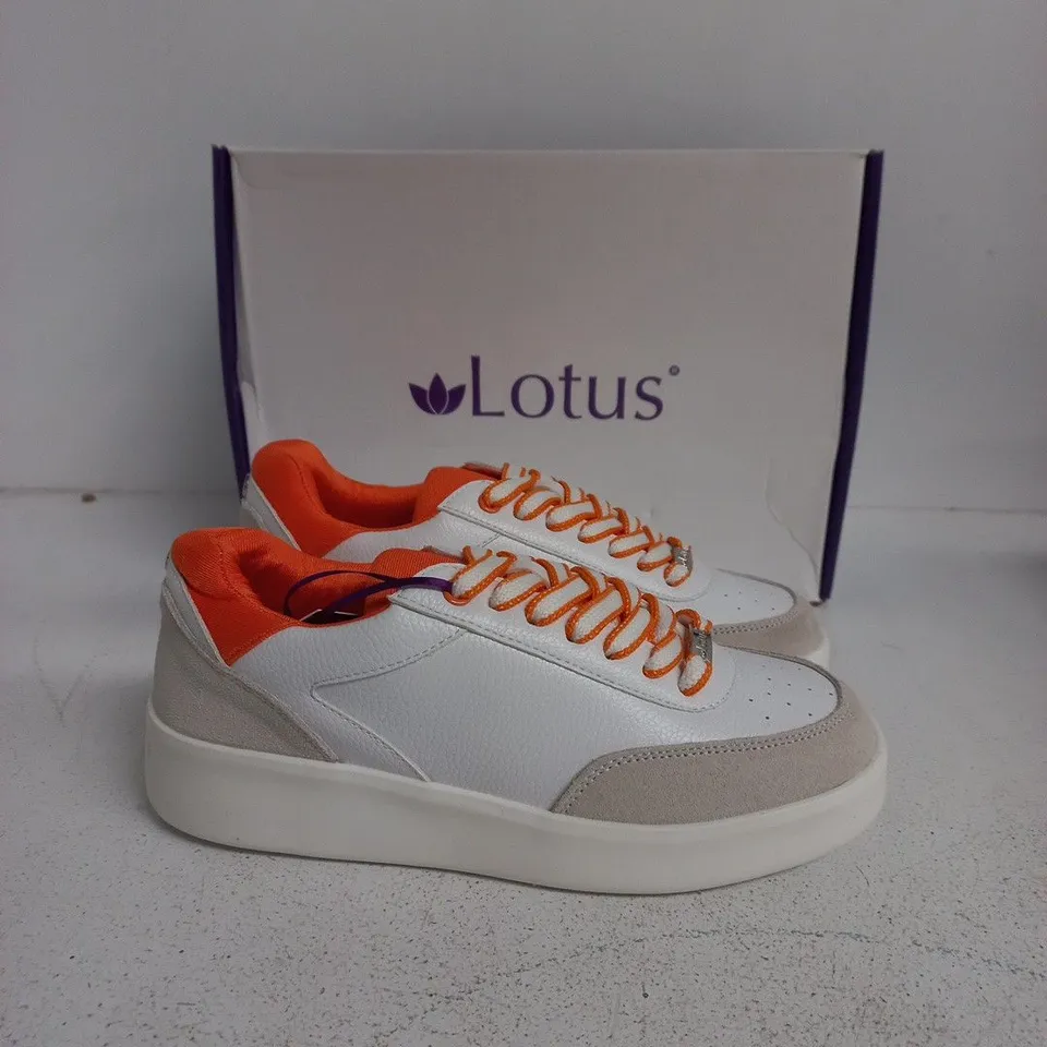 LOTUS PALMIRA ULS553 WHITE/ORANGE – WOMEN'S TRAINERS UK3 (EU36)