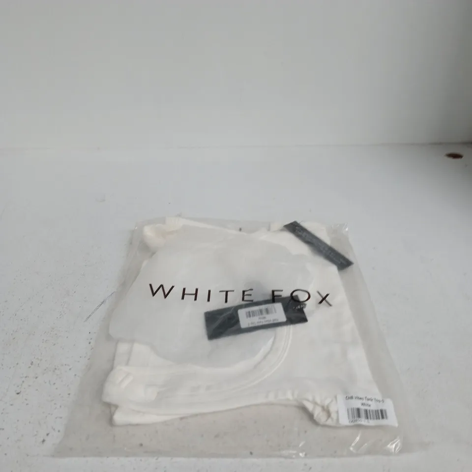 WHITE FOX CHILL VIBES TANK TOP – WHITE, SIZE S
