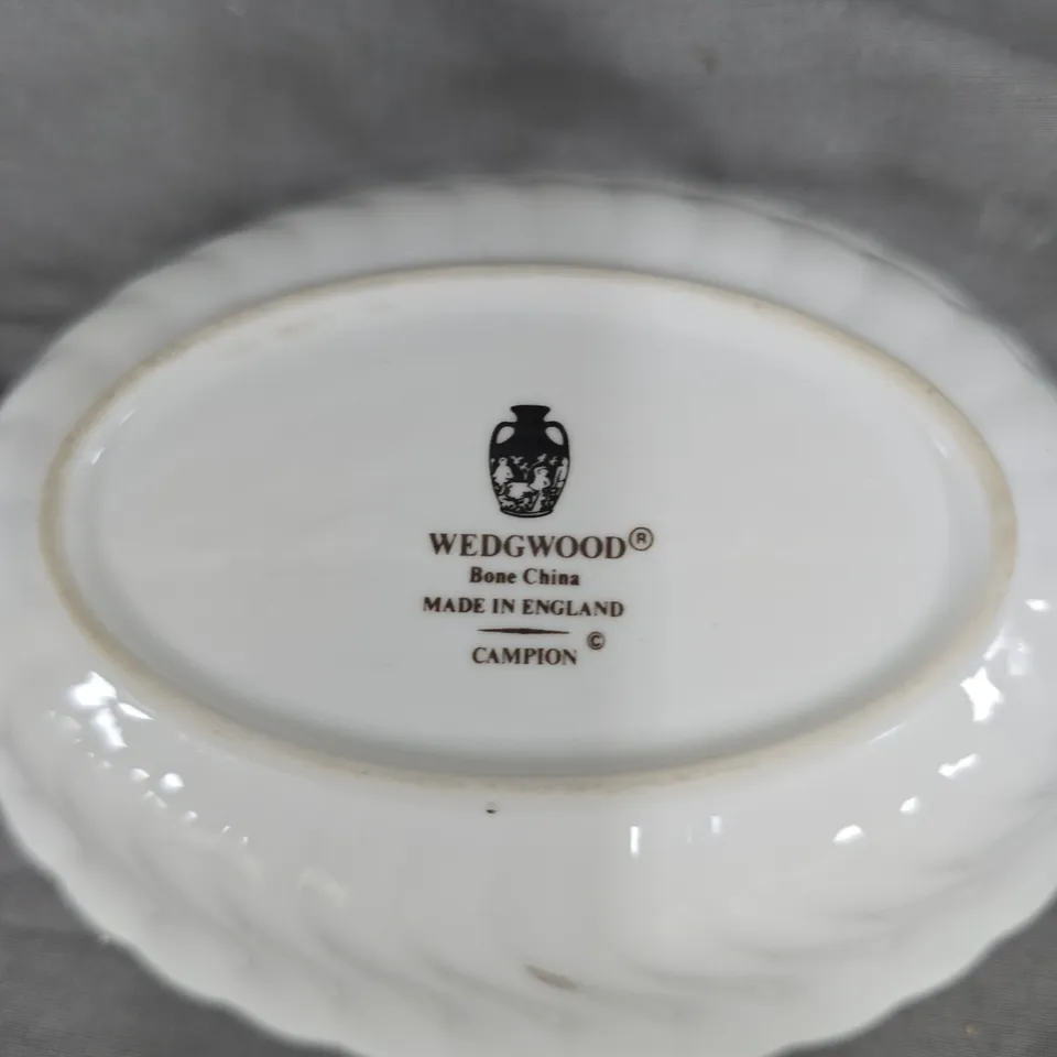 WEDGWOOD BONE CHINA BOWL – CAMPION PATTERN, FLORAL INTERIOR, SCALLOPED EDGE